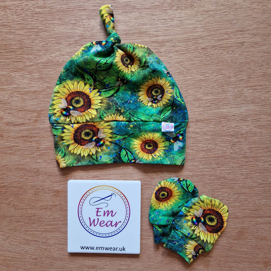 Sale Scratch Mitts & Hat Set - 50% Off