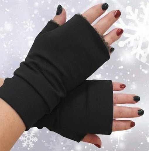 Adult Plain Black Fingerless Gloves